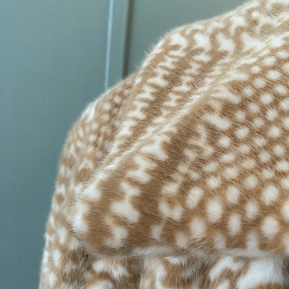 Elie Tahari Faux Fur double breasted coat - Picture 7 of 13